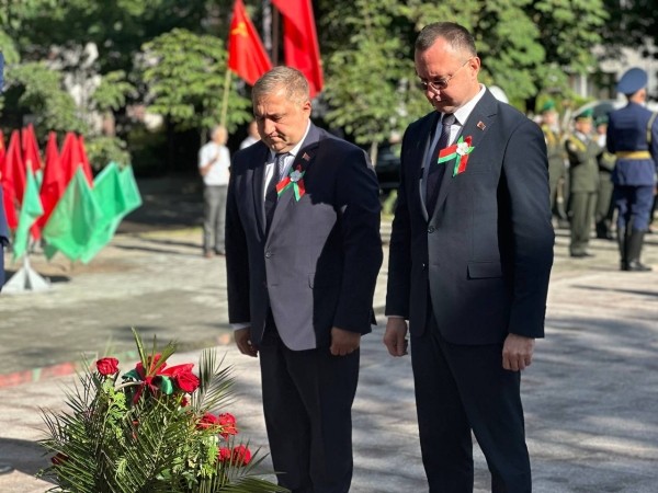 Праздничные мероприятия ко Дню Независимости проходят в Бресте Праздничные мероприятия ко Дню Независимости проходят в Бресте