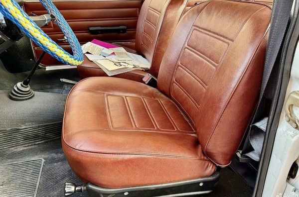 40-летний ВАЗ-2101 без пробега выставили на продажу. Цена вас очень удивит 40-летний ВАЗ-2101 без пробега выставили на продажу. Цена вас очень удивит