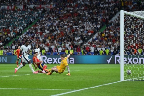 Сборная Испании стала чемпионом Европы по футболу Сборная Испании стала чемпионом Европы по футболу