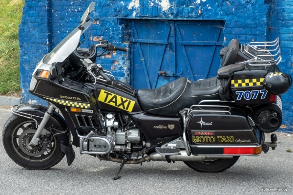 Права категории А получил только в 36 лет: как белорус зарабатывает на мототакси Права категории А получил только в 36 лет: как белорус зарабатывает на мототакси