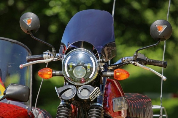 Сделал Jawa необычной! Посмотрите, в какой интересный проект белорус превратил чехословацкий мотоцикл Сделал Jawa необычной! Посмотрите, в какой интересный проект белорус превратил чехословацкий мотоцикл