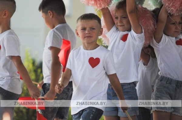 День города Жабинки: жители и гости города-спутника окунулись в праздничную атмосферу День города Жабинки: жители и гости города-спутника окунулись в праздничную атмосферу