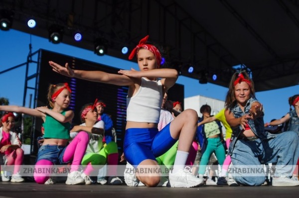 День города Жабинки: жители и гости города-спутника окунулись в праздничную атмосферу День города Жабинки: жители и гости города-спутника окунулись в праздничную атмосферу