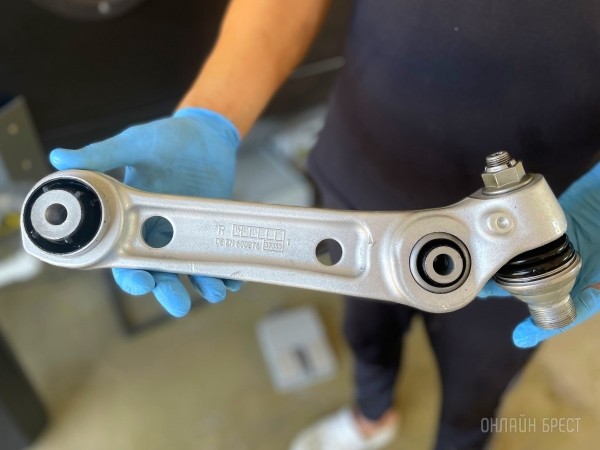 BrestBlast — бережная очистка деталей методом аквабластинга. Аппаратная промывка радиатора печки и чистка всей системы охлаждения двигателя в Бресте BrestBlast — бережная очистка деталей методом аквабластинга. Аппаратная промывка радиатора печки и чистка всей системы охлаждения двигателя в Бресте