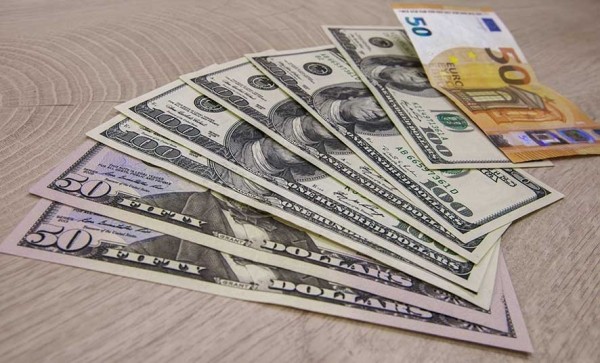 Житель Бреста потерял более 30 тыс. евро и получил уголовную ответственность. Вот что произошло Житель Бреста потерял более 30 тыс. евро и получил уголовную ответственность. Вот что произошло