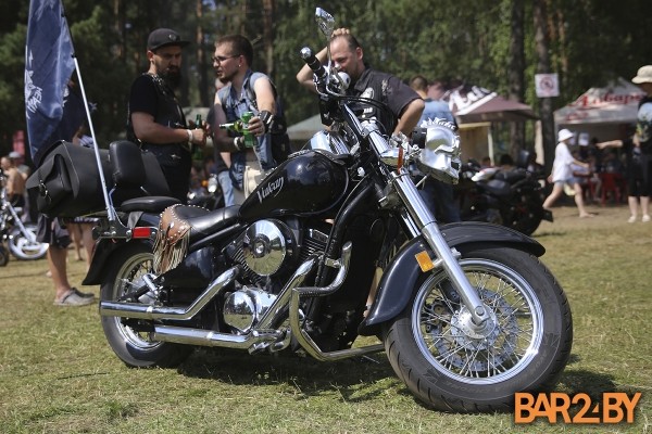 Байк-фест MOTOFESTWEST-10: как развлекались мотоциклисты под Барановичами