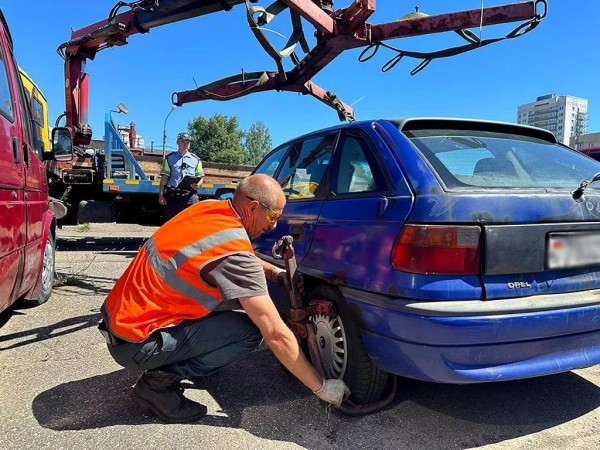 Белорус вовремя не оплатил штраф за вождение в нетрезвом виде. Теперь он может лишиться авто Белорус вовремя не оплатил штраф за вождение в нетрезвом виде. Теперь он может лишиться авто
