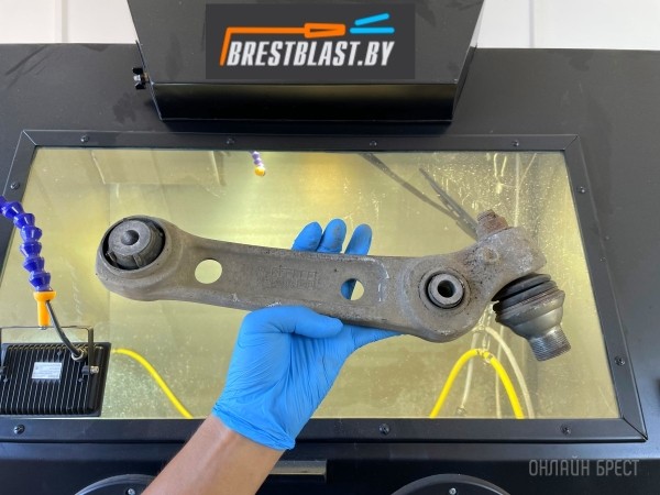 BrestBlast — бережная очистка деталей методом аквабластинга. Аппаратная промывка радиатора печки и чистка всей системы охлаждения двигателя в Бресте BrestBlast — бережная очистка деталей методом аквабластинга. Аппаратная промывка радиатора печки и чистка всей системы охлаждения двигателя в Бресте