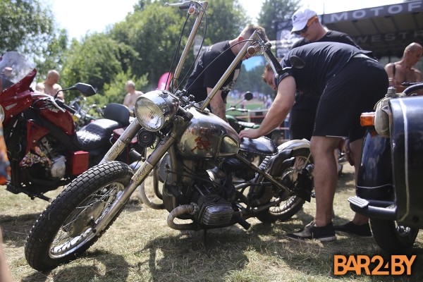 Байк-фест MOTOFESTWEST-10: как развлекались мотоциклисты под Барановичами
