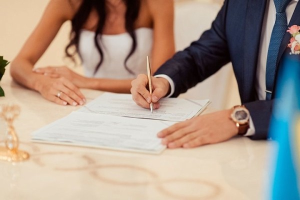 Сколько белорусов считают брак устаревшим явлением – социсследование Сколько белорусов считают брак устаревшим явлением – социсследование