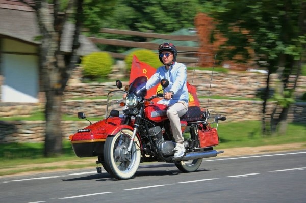 Сделал Jawa необычной! Посмотрите, в какой интересный проект белорус превратил чехословацкий мотоцикл Сделал Jawa необычной! Посмотрите, в какой интересный проект белорус превратил чехословацкий мотоцикл