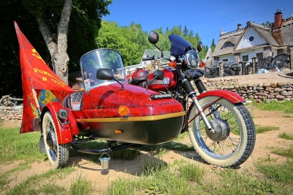 Сделал Jawa необычной! Посмотрите, в какой интересный проект белорус превратил чехословацкий мотоцикл Сделал Jawa необычной! Посмотрите, в какой интересный проект белорус превратил чехословацкий мотоцикл