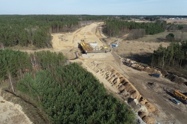 Польша продолжает строить скоростную дорогу до границы с РБ Польша продолжает строить скоростную дорогу до границы с РБ