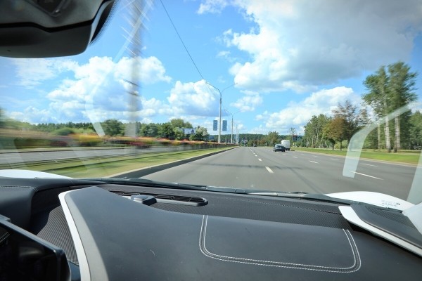 «На светофорах бывает стыдно!». Белорус о спорткаре за $150 000 «На светофорах бывает стыдно!». Белорус о спорткаре за $150 000