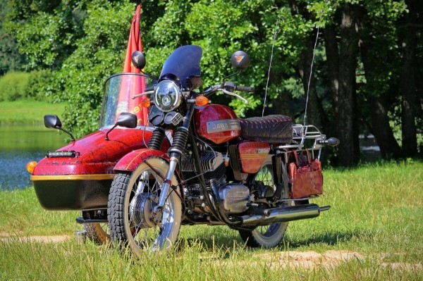 Сделал Jawa необычной! Посмотрите, в какой интересный проект белорус превратил чехословацкий мотоцикл Сделал Jawa необычной! Посмотрите, в какой интересный проект белорус превратил чехословацкий мотоцикл