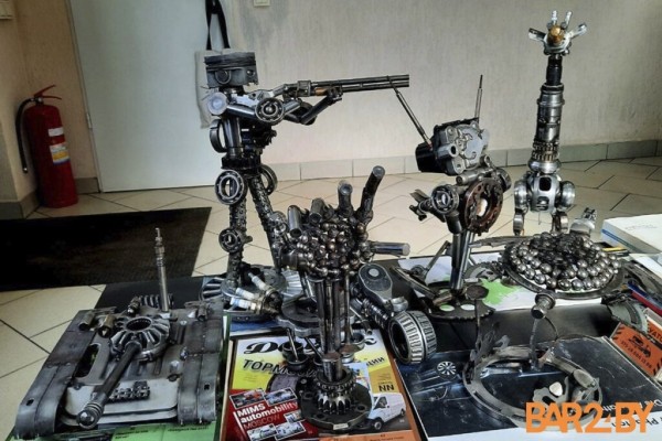 «Для кого-то мусор, а для меня материал для творчества». Необычные статуэтки из старых автозапчастей создает житель Барановичей «Для кого-то мусор, а для меня материал для творчества». Необычные статуэтки из старых автозапчастей создает житель Барановичей