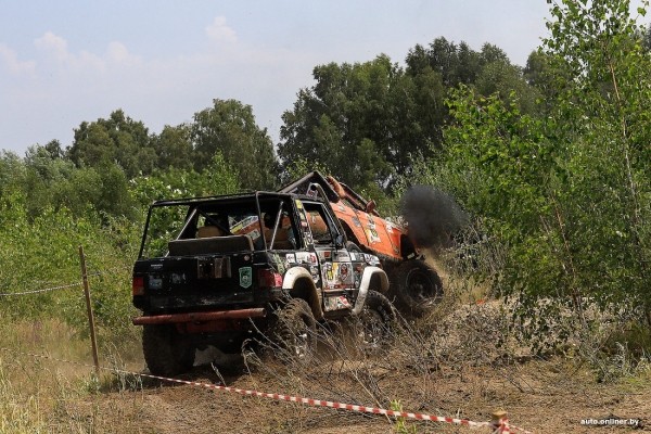 Под Брестом проходит джип-фестиваль. Фоторепортаж Под Брестом проходит джип-фестиваль. Фоторепортаж