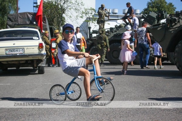 День города Жабинки: жители и гости города-спутника окунулись в праздничную атмосферу День города Жабинки: жители и гости города-спутника окунулись в праздничную атмосферу