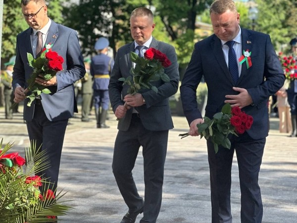 Праздничные мероприятия ко Дню Независимости проходят в Бресте Праздничные мероприятия ко Дню Независимости проходят в Бресте