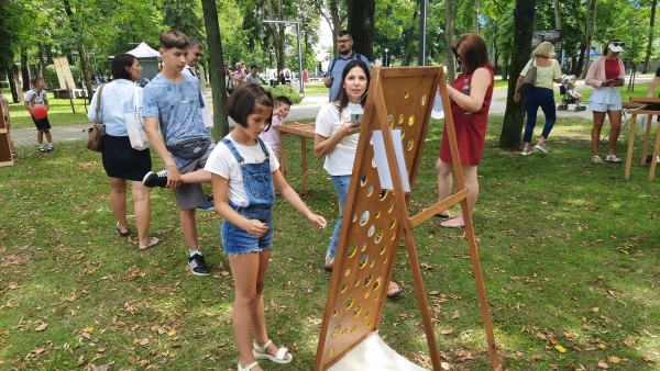«Цветное безумие» и пенная вечеринка. Фестиваль Dreamfest в городском парке Бреста «Цветное безумие» и пенная вечеринка. Фестиваль Dreamfest в городском парке Бреста