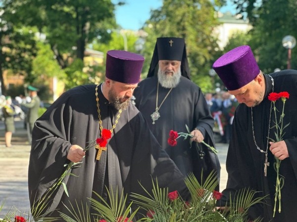 Праздничные мероприятия ко Дню Независимости проходят в Бресте Праздничные мероприятия ко Дню Независимости проходят в Бресте