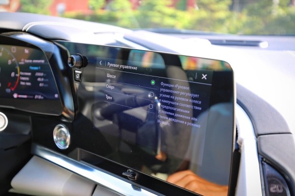 «На светофорах бывает стыдно!». Белорус о спорткаре за $150 000 «На светофорах бывает стыдно!». Белорус о спорткаре за $150 000