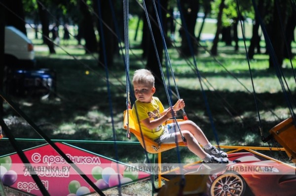 День города Жабинки: жители и гости города-спутника окунулись в праздничную атмосферу День города Жабинки: жители и гости города-спутника окунулись в праздничную атмосферу