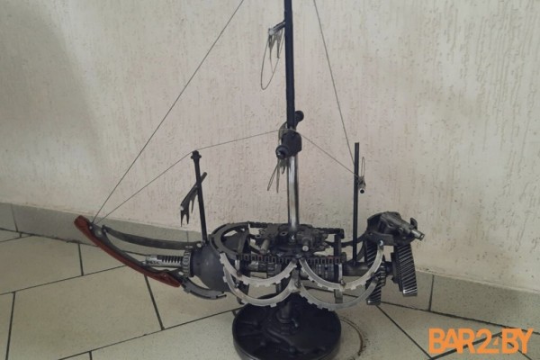 «Для кого-то мусор, а для меня материал для творчества». Необычные статуэтки из старых автозапчастей создает житель Барановичей «Для кого-то мусор, а для меня материал для творчества». Необычные статуэтки из старых автозапчастей создает житель Барановичей