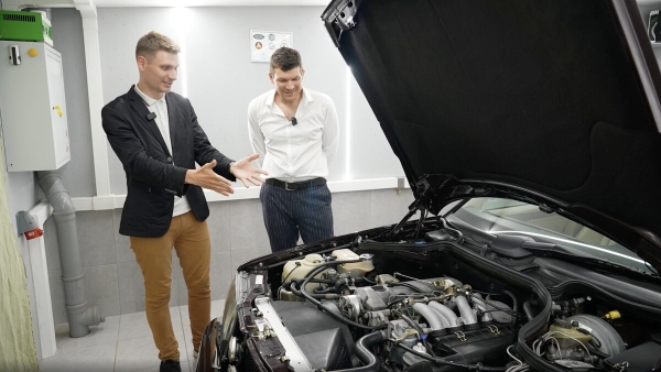 «Эту машину нельзя продавать». Белорус о Mercedes-Benz S124 1986 г. в.