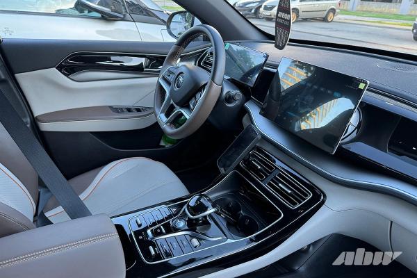 «Я как камера кругового обзора»: поговорили с девушкой – водителем такси, да еще и «электрички» «Я как камера кругового обзора»: поговорили с девушкой – водителем такси, да еще и «электрички»