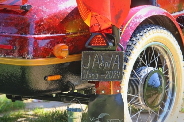 Сделал Jawa необычной! Посмотрите, в какой интересный проект белорус превратил чехословацкий мотоцикл Сделал Jawa необычной! Посмотрите, в какой интересный проект белорус превратил чехословацкий мотоцикл