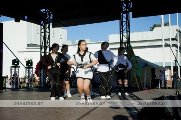 День города Жабинки: жители и гости города-спутника окунулись в праздничную атмосферу День города Жабинки: жители и гости города-спутника окунулись в праздничную атмосферу