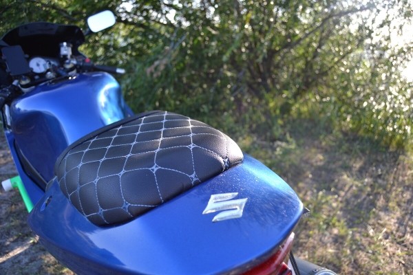 «Не изменю статус, пока не куплю спортбайк!» Жительница Брестской области о своей мечте — Suzuki GXS-R 600 «Не изменю статус, пока не куплю спортбайк!» Жительница Брестской области о своей мечте — Suzuki GXS-R 600