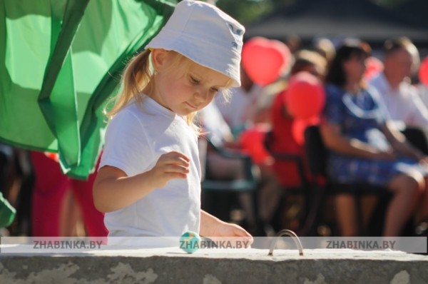 День города Жабинки: жители и гости города-спутника окунулись в праздничную атмосферу День города Жабинки: жители и гости города-спутника окунулись в праздничную атмосферу