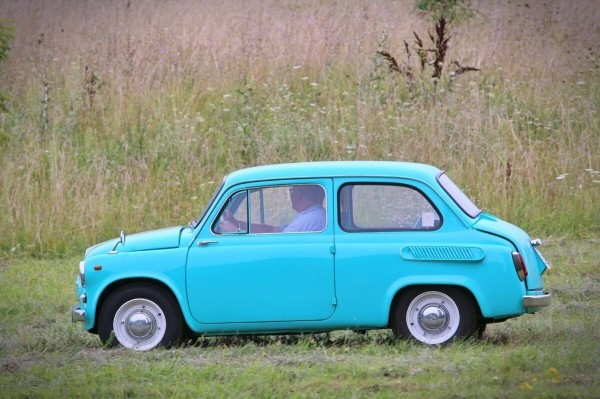 «Излучает положительные эмоции». Белорус показал «горбатый» ЗАЗ-965, который вернули к жизни «Излучает положительные эмоции». Белорус показал «горбатый» ЗАЗ-965, который вернули к жизни