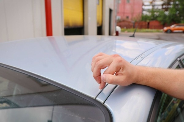 «Купил без осмотра на подъёмнике». Узнали, стоил ли своих денег 22-летний Citroen C5 «Купил без осмотра на подъёмнике». Узнали, стоил ли своих денег 22-летний Citroen C5