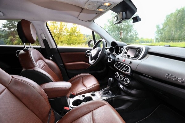 «Контрактный мотор из Владивостока — $600». Белорус пригнал Fiat 500X и четыре года не знает горя (почти) «Контрактный мотор из Владивостока — $600». Белорус пригнал Fiat 500X и четыре года не знает горя (почти)