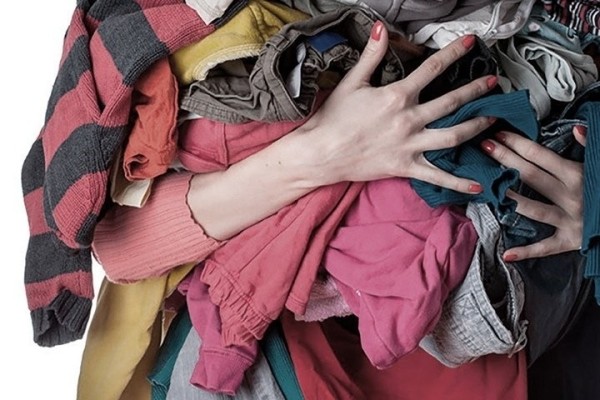 Таможенники Беларуси каждую неделю пресекают попытки ввоза новой одежды под видом секонд-хенда Таможенники Беларуси каждую неделю пресекают попытки ввоза новой одежды под видом секонд-хенда