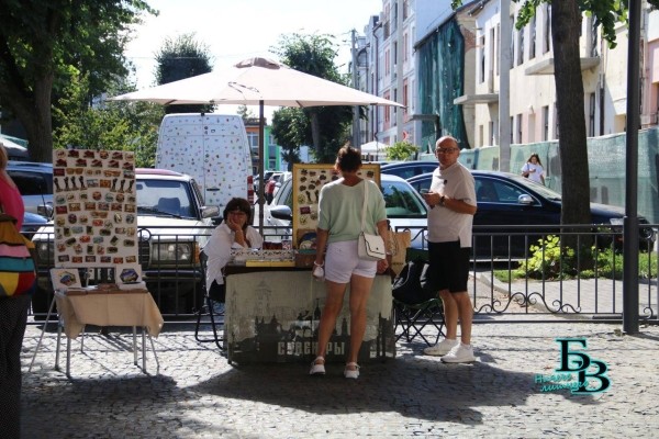 От брестчан поступило 25 заявлений для торговли в ремесленном дворике От брестчан поступило 25 заявлений для торговли в ремесленном дворике