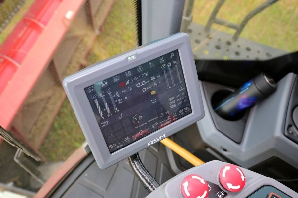 «У комбайнёров выходных нет!» Механизатор о работе на комбайне за 1,8 млн BYN «У комбайнёров выходных нет!» Механизатор о работе на комбайне за 1,8 млн BYN