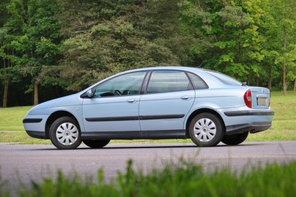 «Купил без осмотра на подъёмнике». Узнали, стоил ли своих денег 22-летний Citroen C5 «Купил без осмотра на подъёмнике». Узнали, стоил ли своих денег 22-летний Citroen C5