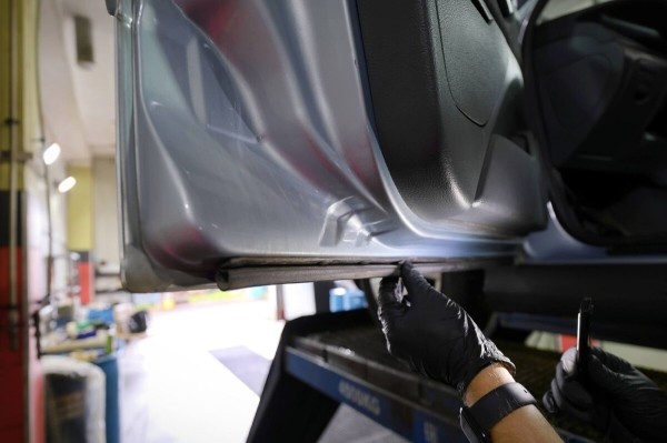 «Купил без осмотра на подъёмнике». Узнали, стоил ли своих денег 22-летний Citroen C5 «Купил без осмотра на подъёмнике». Узнали, стоил ли своих денег 22-летний Citroen C5