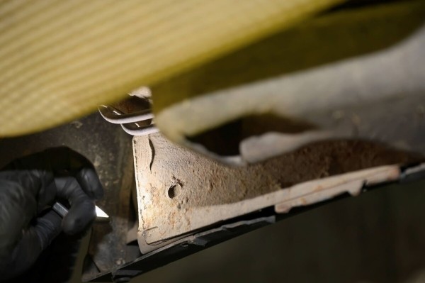 «Купил без осмотра на подъёмнике». Узнали, стоил ли своих денег 22-летний Citroen C5 «Купил без осмотра на подъёмнике». Узнали, стоил ли своих денег 22-летний Citroen C5