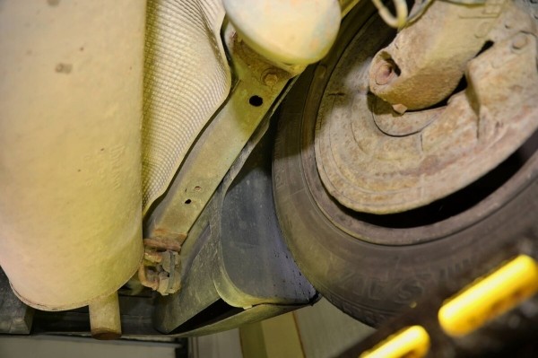 «Купил без осмотра на подъёмнике». Узнали, стоил ли своих денег 22-летний Citroen C5 «Купил без осмотра на подъёмнике». Узнали, стоил ли своих денег 22-летний Citroen C5