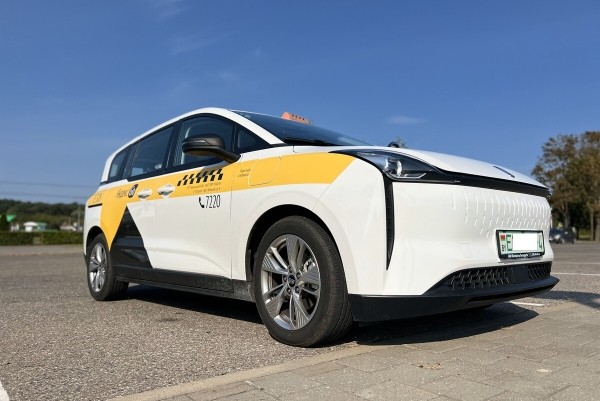 «Мне 10 рублей хватает на 400 километров». Как таксист пересел на электричку и что это поменяло «Мне 10 рублей хватает на 400 километров». Как таксист пересел на электричку и что это поменяло