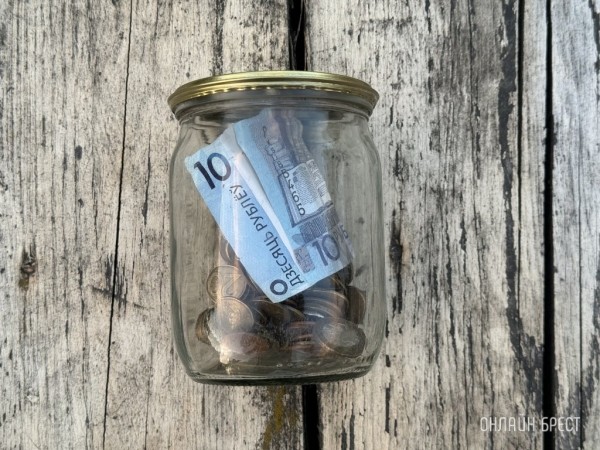 Появилась вакансия с зарплатой в 10 000 рублей. Кому готовы столько платить? Появилась вакансия с зарплатой в 10 000 рублей. Кому готовы столько платить?