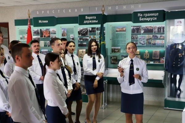 «Введение в специальность» прошли молодые сотрудники Брестской таможни «Введение в специальность» прошли молодые сотрудники Брестской таможни