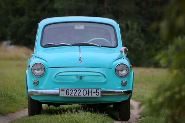 «Излучает положительные эмоции». Белорус показал «горбатый» ЗАЗ-965, который вернули к жизни «Излучает положительные эмоции». Белорус показал «горбатый» ЗАЗ-965, который вернули к жизни