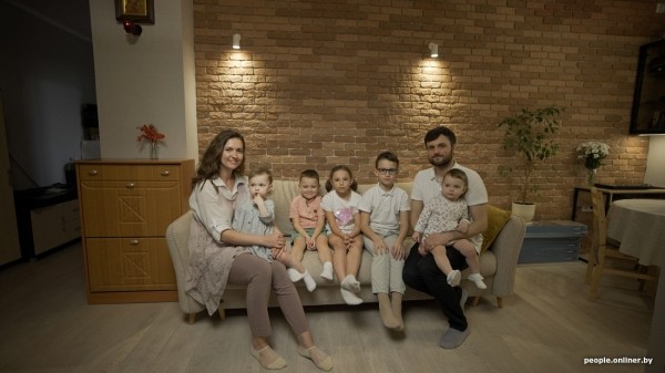 «Это сделало меня более полноценным как мужчину». Белорус побывал на родах с женой рекордных четыре раза «Это сделало меня более полноценным как мужчину». Белорус побывал на родах с женой рекордных четыре раза