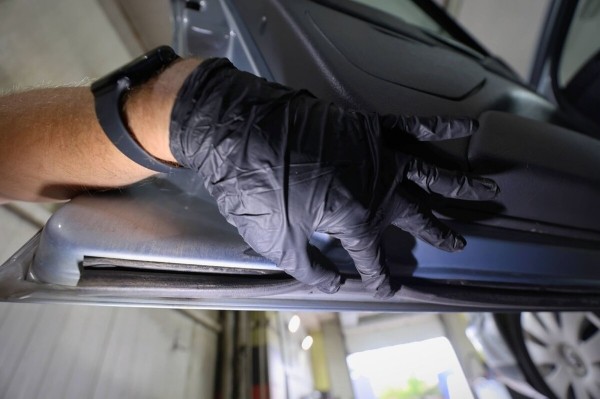 «Купил без осмотра на подъёмнике». Узнали, стоил ли своих денег 22-летний Citroen C5 «Купил без осмотра на подъёмнике». Узнали, стоил ли своих денег 22-летний Citroen C5